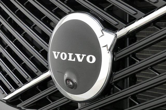 new 2026 Volvo XC60 car, priced at $61,935