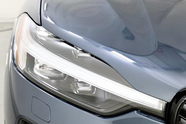 new 2026 Volvo XC60 car, priced at $61,935