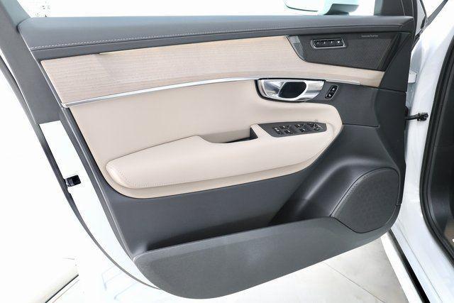 new 2026 Volvo XC90 Plug-In Hybrid car, priced at $80,875
