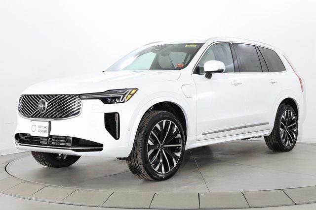 new 2026 Volvo XC90 Plug-In Hybrid car, priced at $79,375