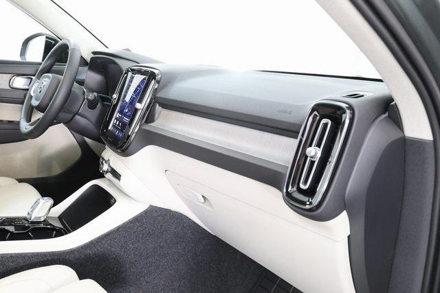 new 2026 Volvo XC40 car, priced at $46,900