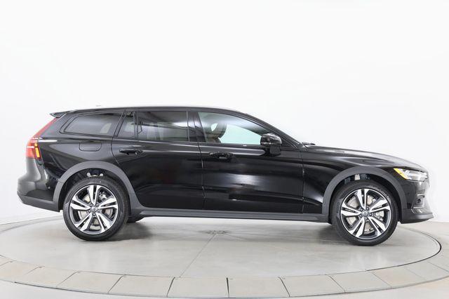 new 2026 Volvo V60 Cross Country car, priced at $55,805