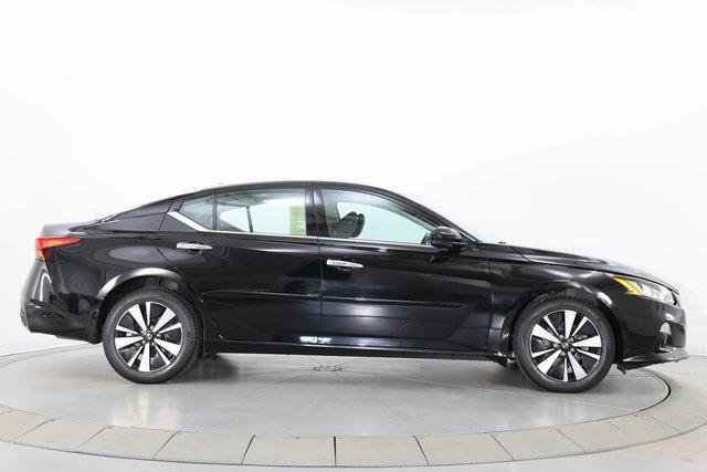 used 2022 Nissan Altima car, priced at $18,990
