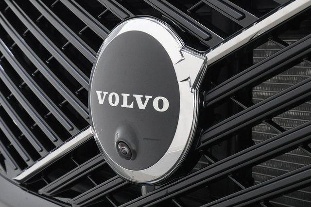 new 2026 Volvo XC60 car, priced at $60,935