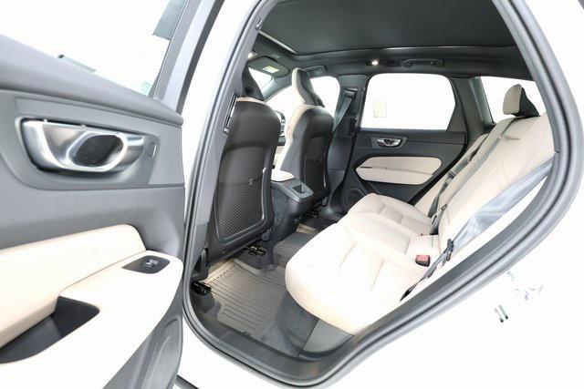 new 2026 Volvo XC60 car, priced at $55,985