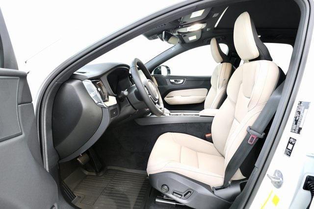new 2026 Volvo XC60 car, priced at $55,985