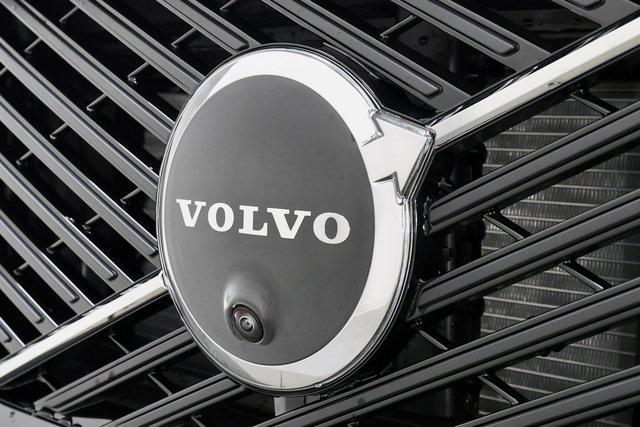 new 2026 Volvo XC60 car, priced at $55,985