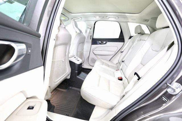 used 2023 Volvo XC60 Recharge Plug-In Hybrid car, priced at $38,890