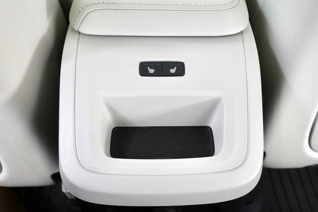 used 2023 Volvo XC60 Recharge Plug-In Hybrid car, priced at $38,890