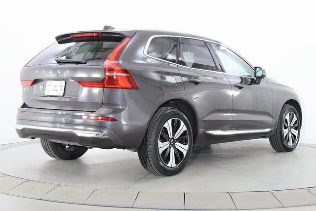 used 2023 Volvo XC60 Recharge Plug-In Hybrid car, priced at $38,890