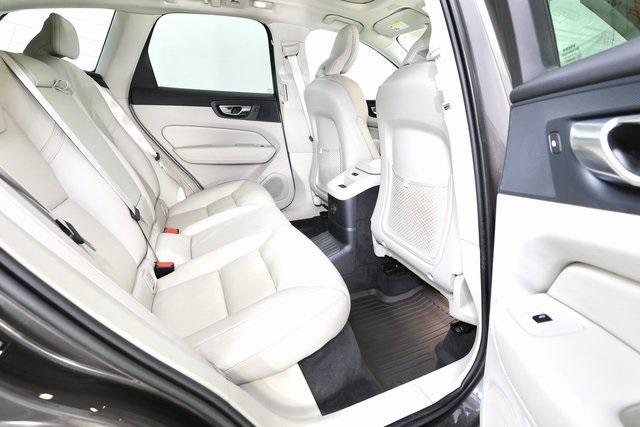 used 2023 Volvo XC60 Recharge Plug-In Hybrid car, priced at $38,890