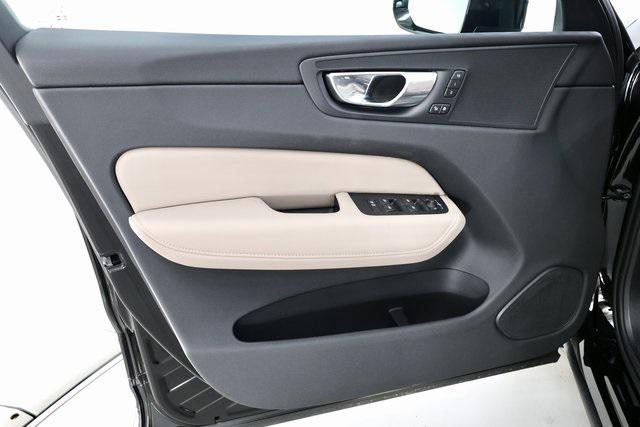 new 2026 Volvo XC60 car, priced at $54,720