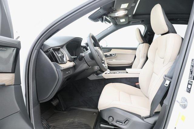 new 2026 Volvo XC90 Plug-In Hybrid car, priced at $79,495