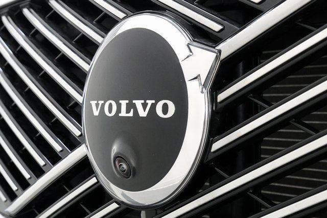 new 2026 Volvo XC90 Plug-In Hybrid car, priced at $80,995