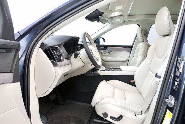 new 2026 Volvo XC90 car, priced at $73,155