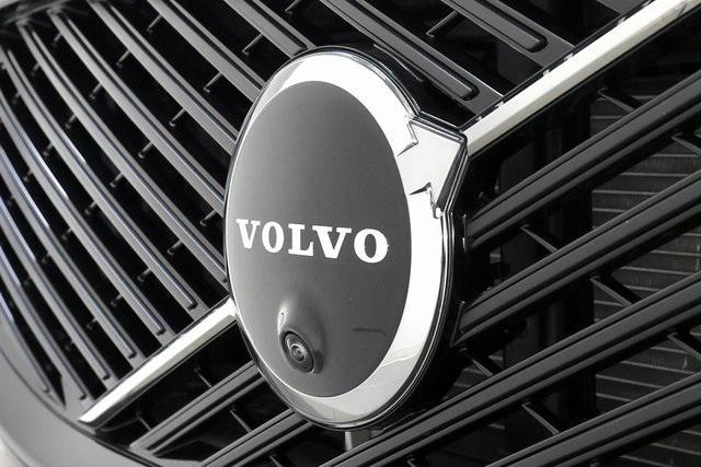 new 2026 Volvo XC60 car, priced at $55,990