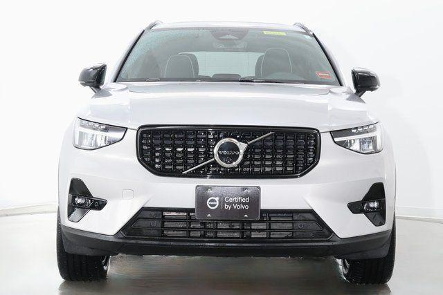 used 2025 Volvo XC40 car, priced at $33,790
