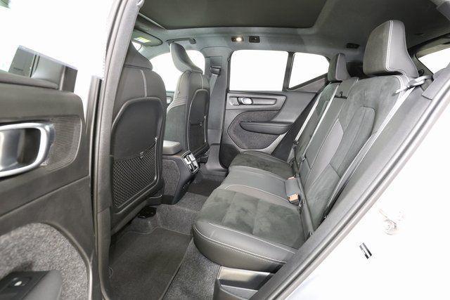 used 2025 Volvo XC40 car, priced at $33,790