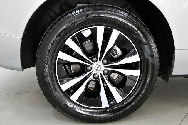 used 2025 Volvo XC60 car, priced at $36,990