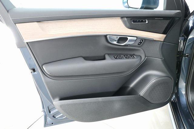 new 2026 Volvo XC90 car, priced at $67,000