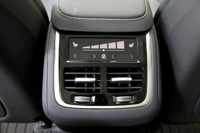 new 2027 Volvo XC90 car, priced at $72,559