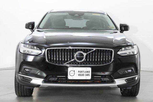 used 2021 Volvo V90 Cross Country car, priced at $31,990
