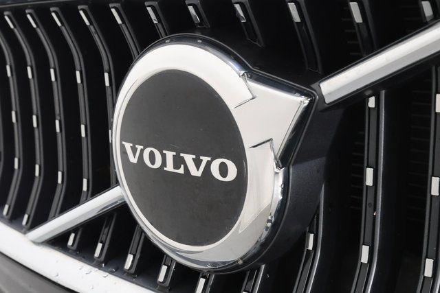 used 2021 Volvo V90 Cross Country car, priced at $31,990
