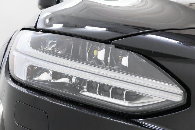 used 2021 Volvo V90 Cross Country car, priced at $31,990