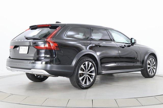 used 2021 Volvo V90 Cross Country car, priced at $31,990