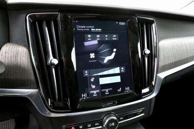 used 2021 Volvo V90 Cross Country car, priced at $31,990