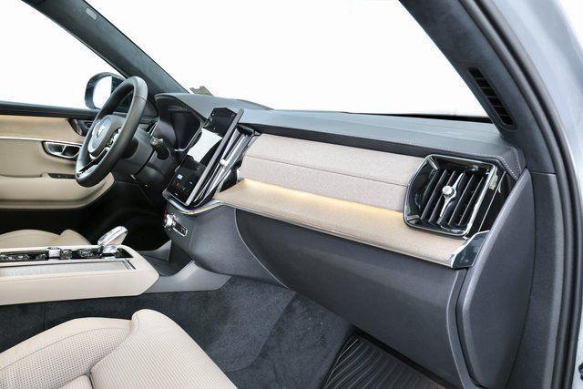 new 2026 Volvo XC90 car, priced at $71,655