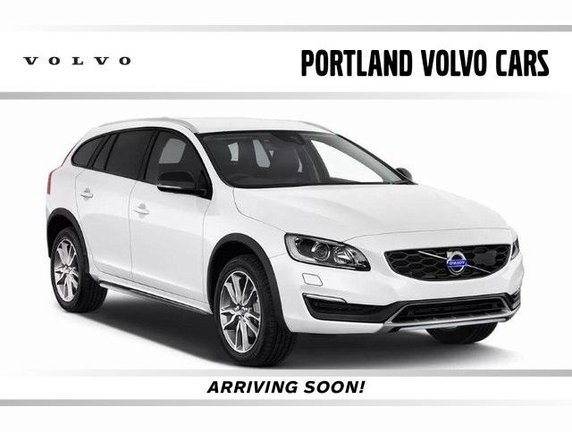 used 2017 Volvo V60 Cross Country car, priced at $15,990
