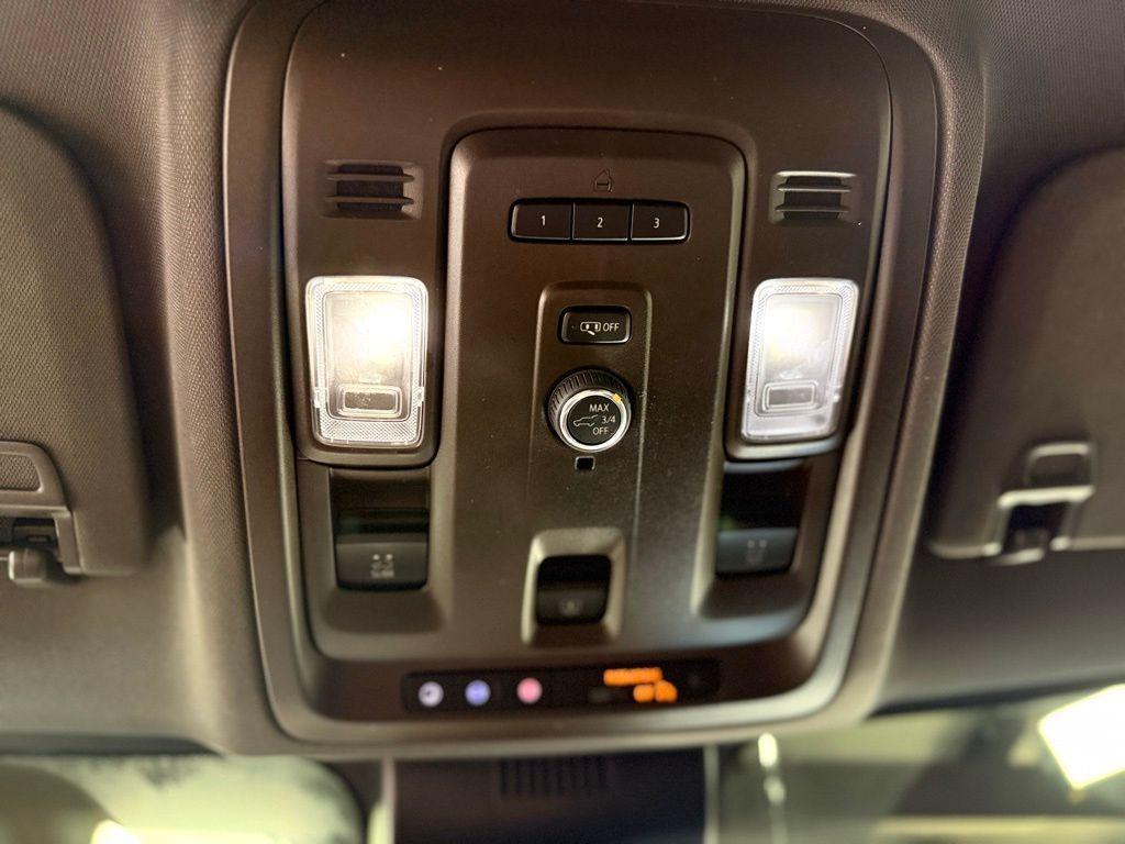 used 2023 GMC Yukon car, priced at $44,260