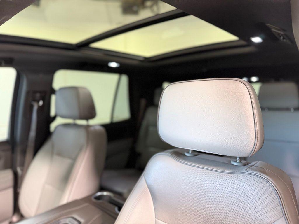 used 2023 GMC Yukon car, priced at $44,260