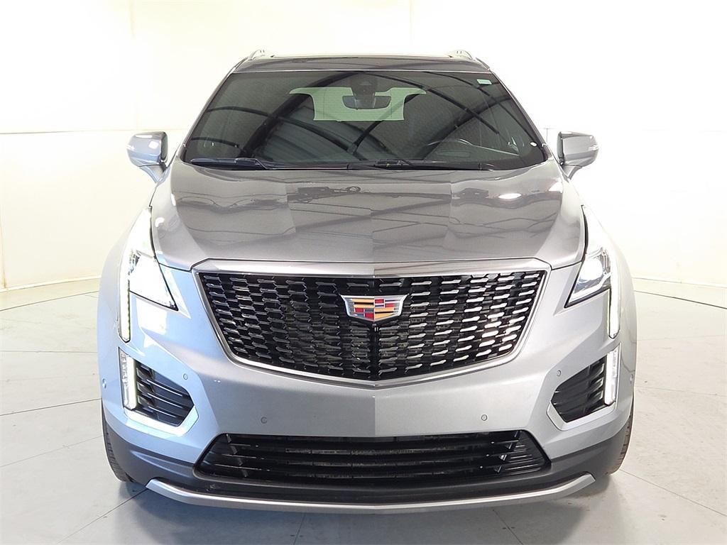 used 2025 Cadillac XT5 car, priced at $42,911