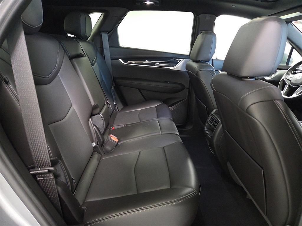 used 2025 Cadillac XT5 car, priced at $42,911