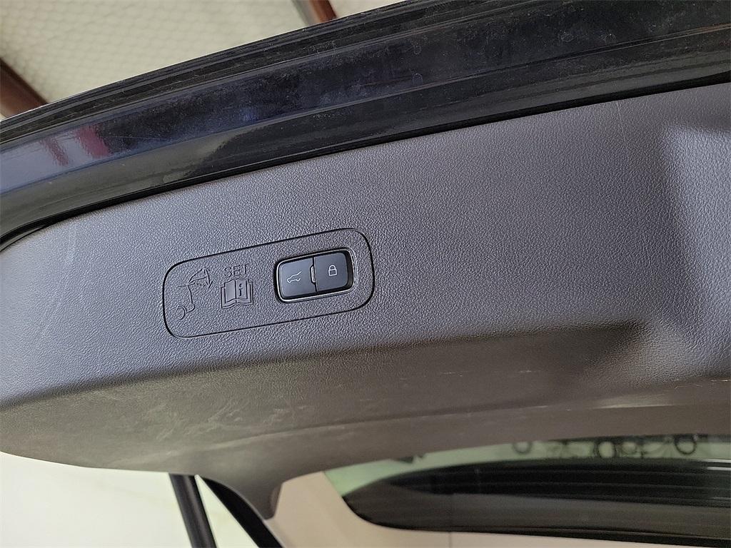 used 2022 Lincoln Aviator car, priced at $36,717