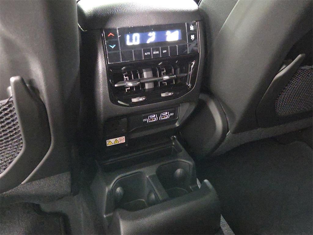 new 2025 Jeep Grand Cherokee L car, priced at $45,419