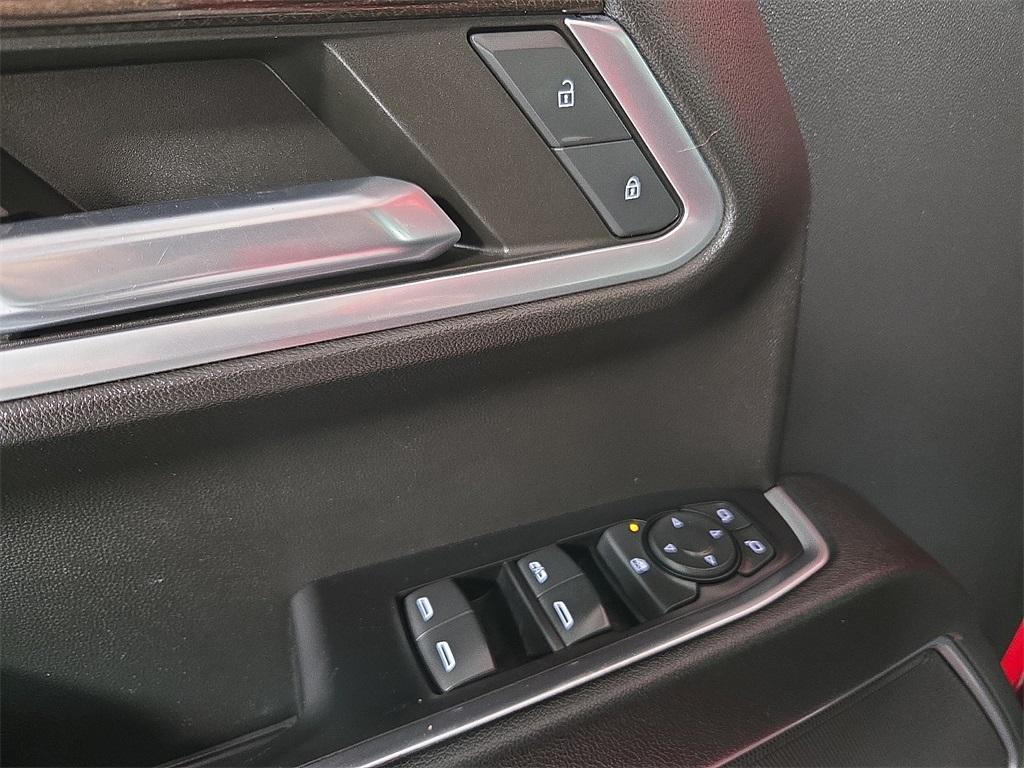 used 2022 Chevrolet Silverado 1500 car, priced at $28,360