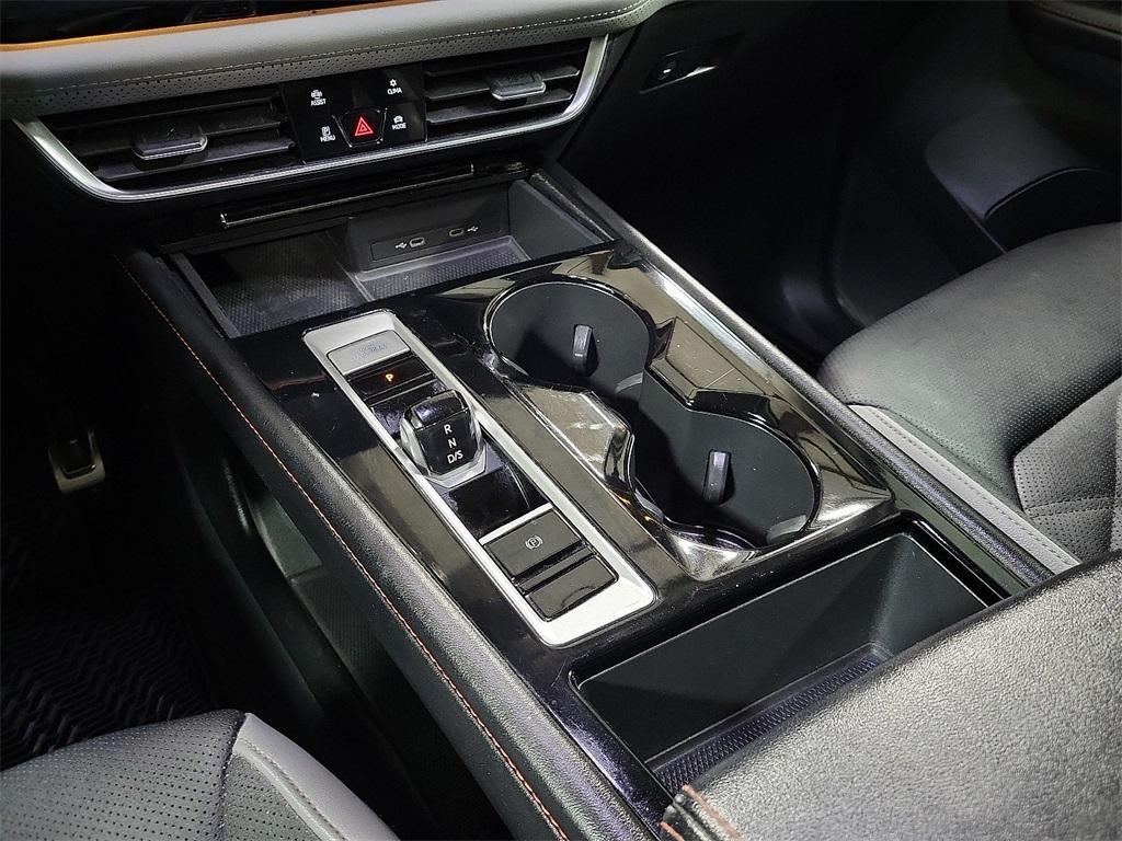 used 2024 Volkswagen Atlas car, priced at $34,159