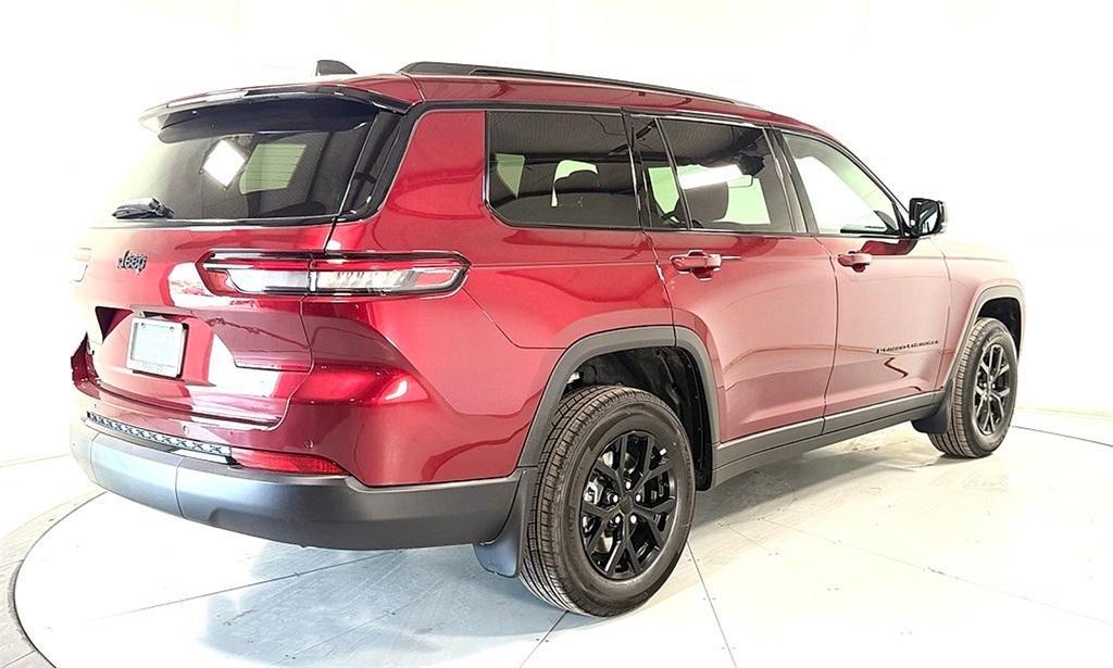new 2025 Jeep Grand Cherokee L car, priced at $43,981