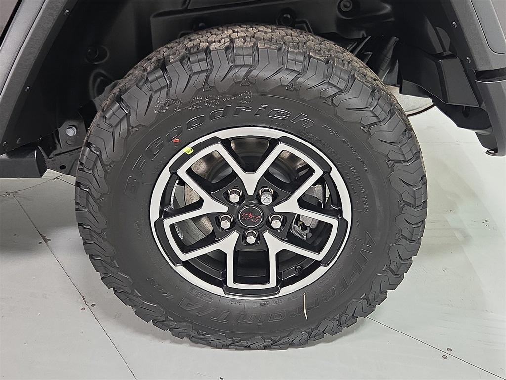 new 2026 Jeep Wrangler car, priced at $57,106