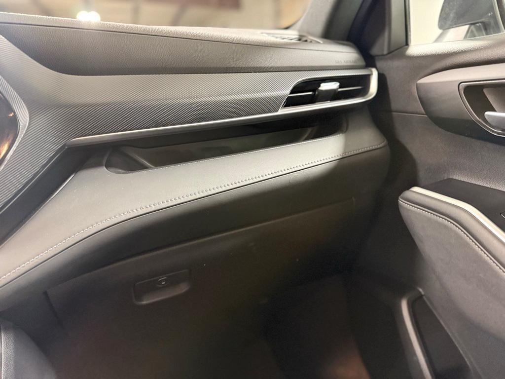 used 2023 Toyota Highlander car, priced at $37,861