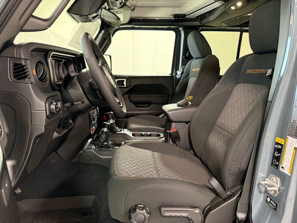new 2026 Jeep Gladiator car, priced at $51,547