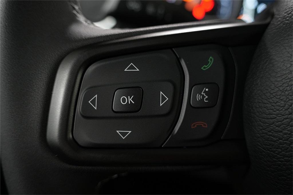 new 2025 Jeep Gladiator car, priced at $43,560