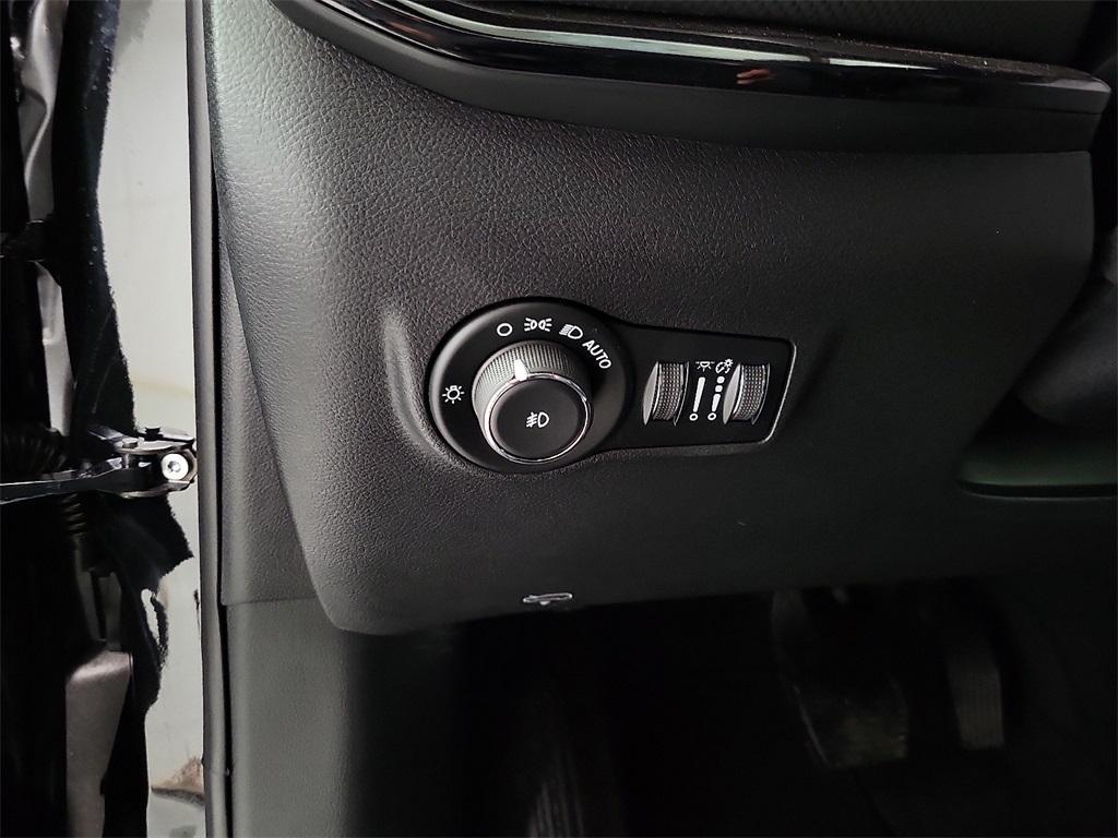 new 2026 Jeep Compass car, priced at $32,404