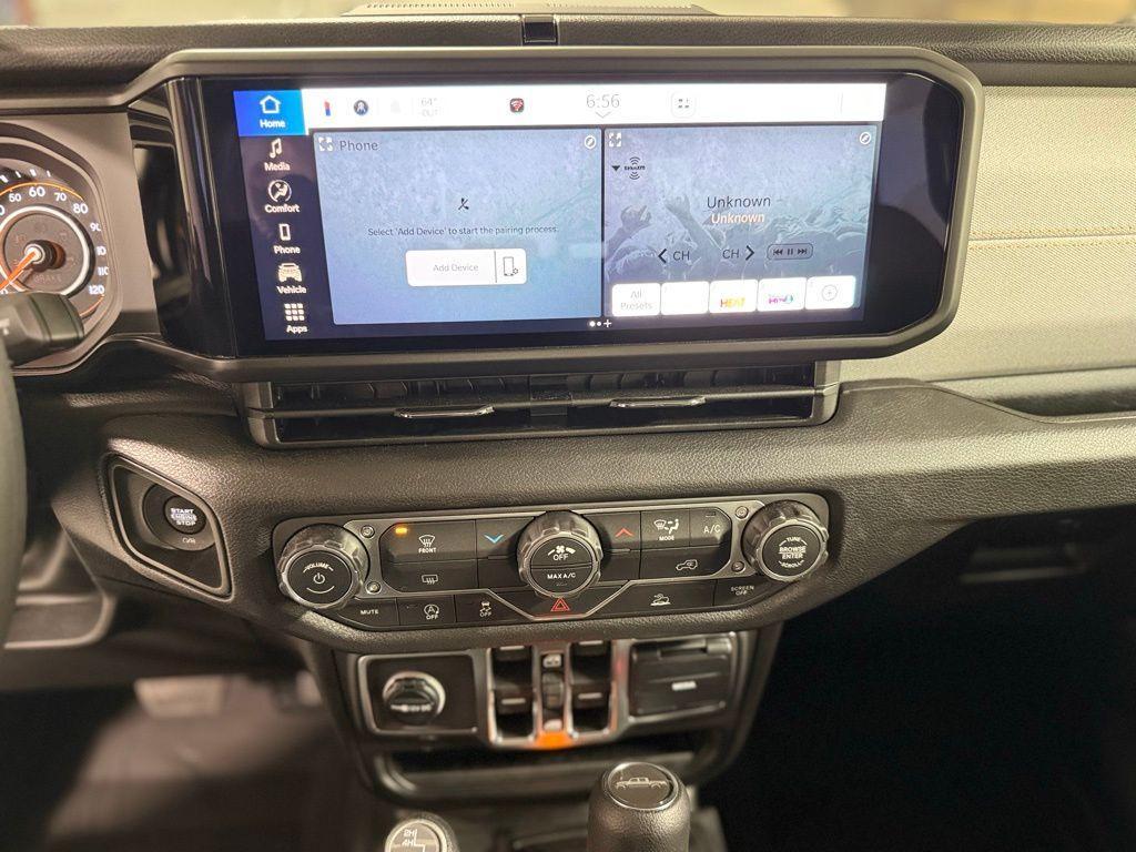 new 2026 Jeep Gladiator car, priced at $41,687