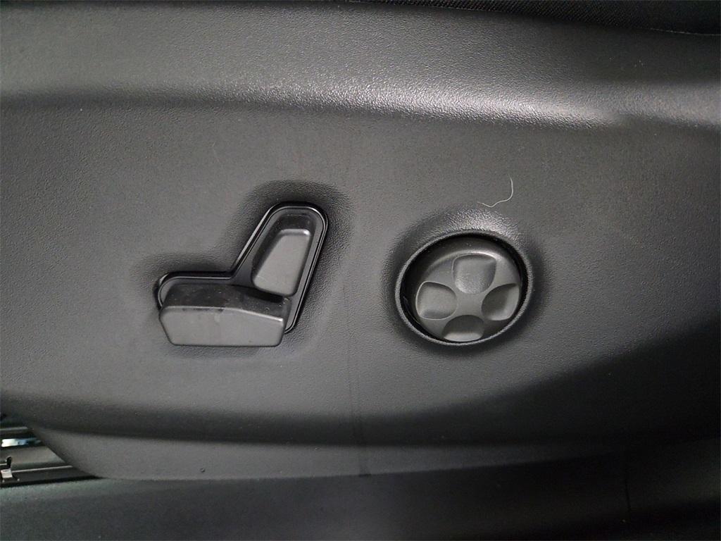 new 2026 Chrysler Voyager car