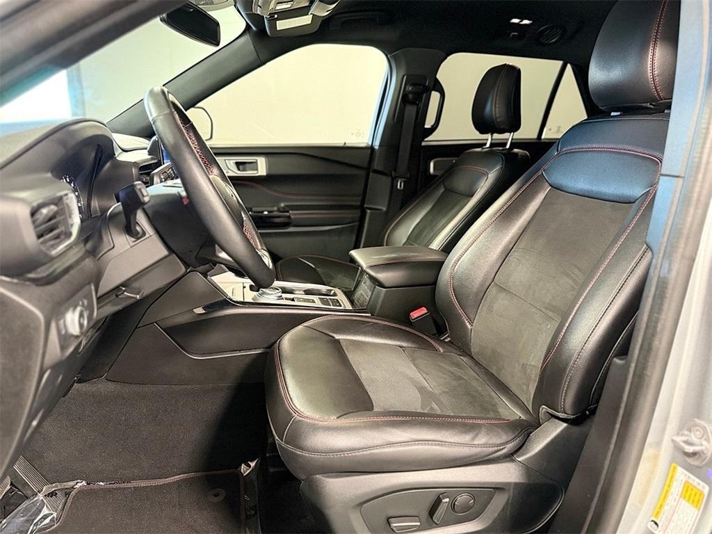 used 2022 Ford Explorer car, priced at $27,960