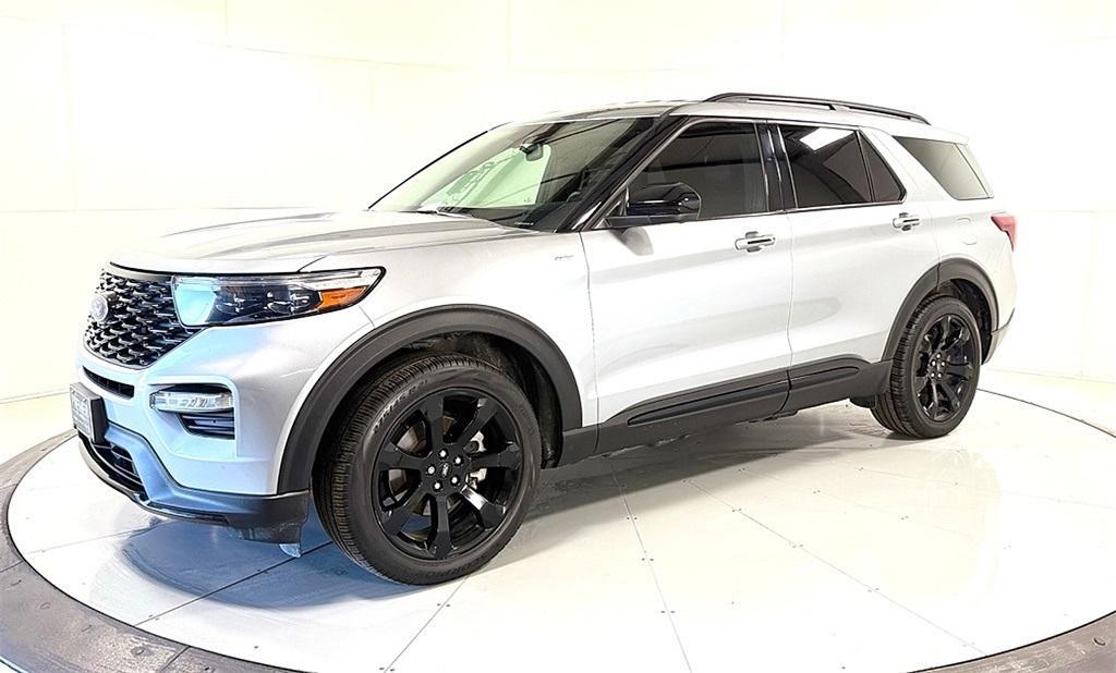 used 2022 Ford Explorer car, priced at $27,960